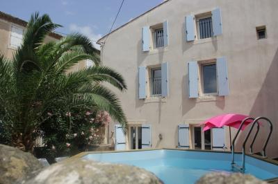 Property Composed of a Guest Gite With A Courtyard And A Beautiful Renovated Barn