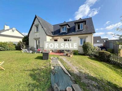 Detached House with Character and Mature Garden