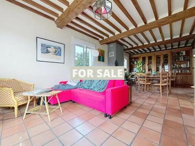 Detached House with Character and Mature Garden