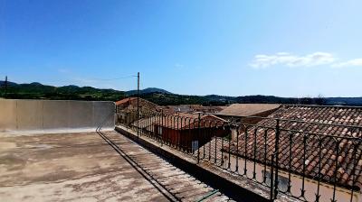 Charming Winegrower's House, a Large Garage and Roof Terrace