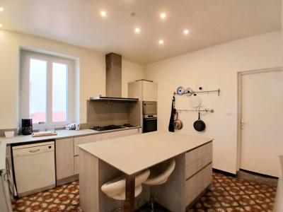 Charming Village House, Large Garage and Garden