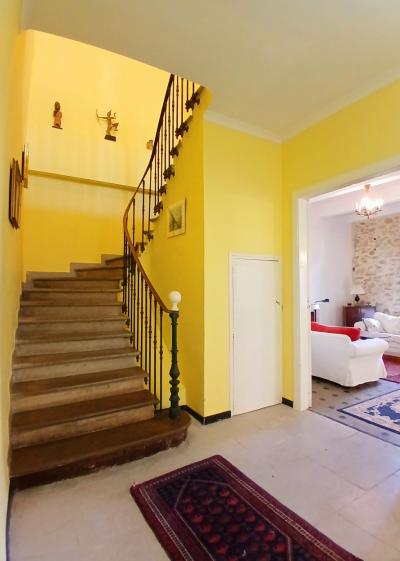 Charming Village House, Large Garage and Garden