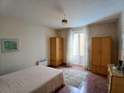 Charming Village House, Large Garage and Garden