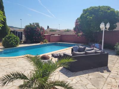 Detached Villa With Swimming Pool