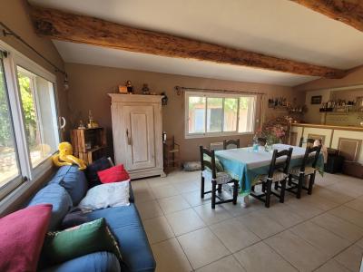 Detached Villa With Swimming Pool