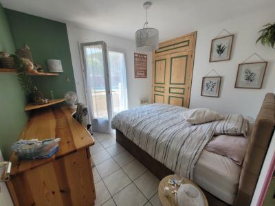 Detached Villa With Swimming Pool