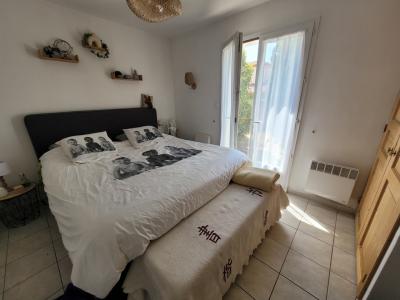 Detached Villa With Swimming Pool