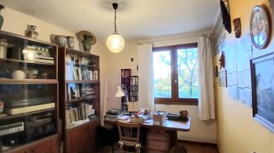 Detached House With Garage and Lovely Open View