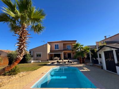 Stunning Villa With Independent Guest House & Pool