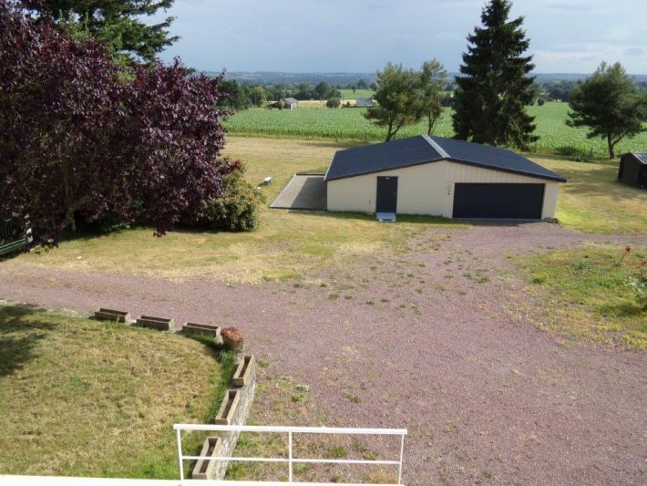 Main House with Guest Gite and Lake