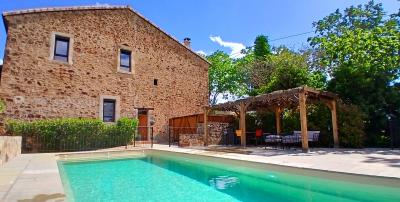 Entirely Renovated To The Highest Standards with Pool