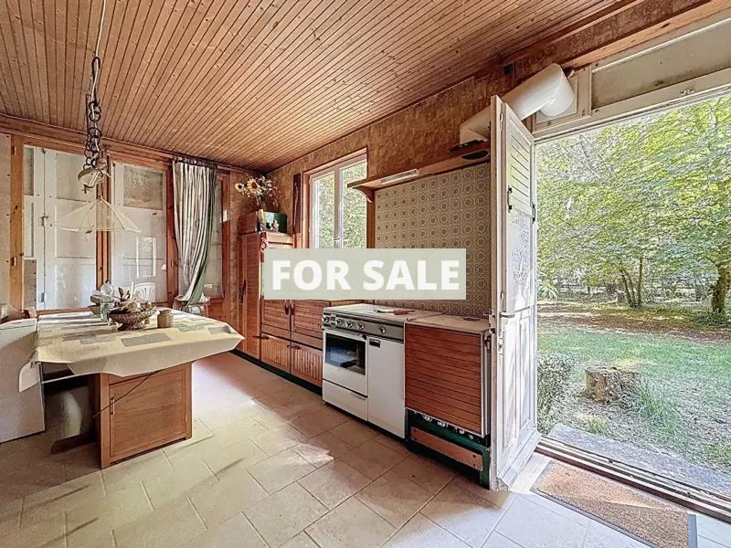 Detached House with Mature Garden