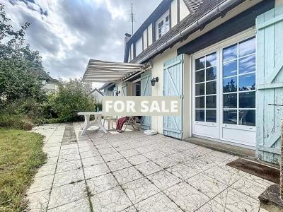 Beautiful Detached House in the Countryside