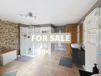 Detached House with Landscaped Garden