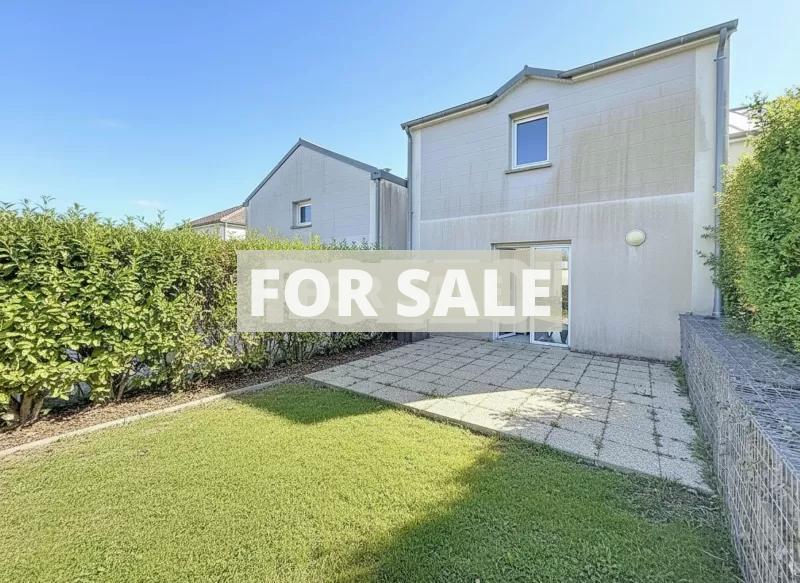 Contemporary Detached House in Coastal Location