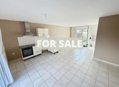 Contemporary Detached House in Coastal Location