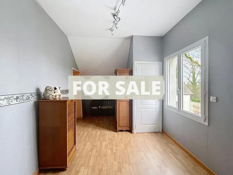 Detached Country House with Open Views