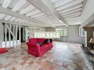 Character House in a Superb Coastal Town Setting