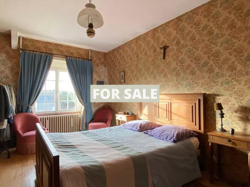 Detached House with Garden by the Coast