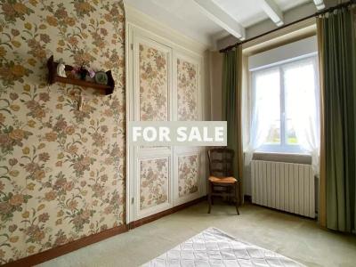 Detached House with Garden by the Coast