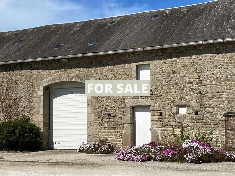 Detached House with Garden by the Coast