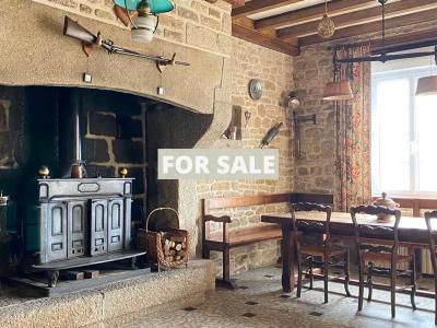 Detached House with Garden by the Coast