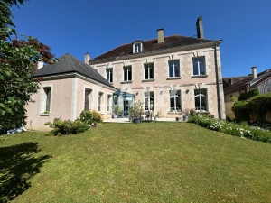 Manor House with Landscaped Garden