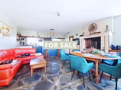 Contemporary Detached House with Indoor Pool