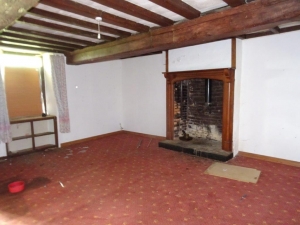 Detached Country House with Outbuilding
