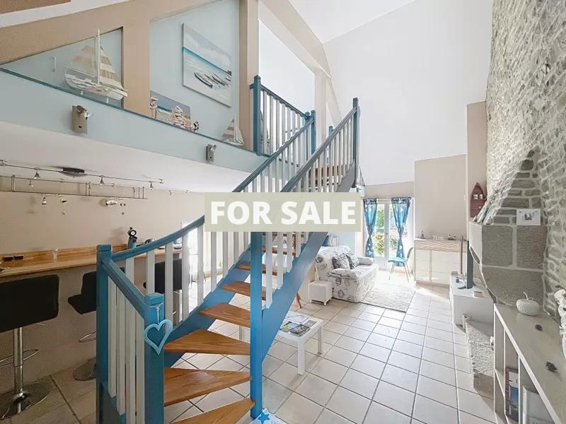 Huge Grand Country Property with Parkland Gardens and Lake