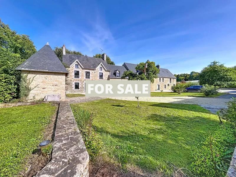 Huge Grand Country Property with Parkland Gardens and Lake