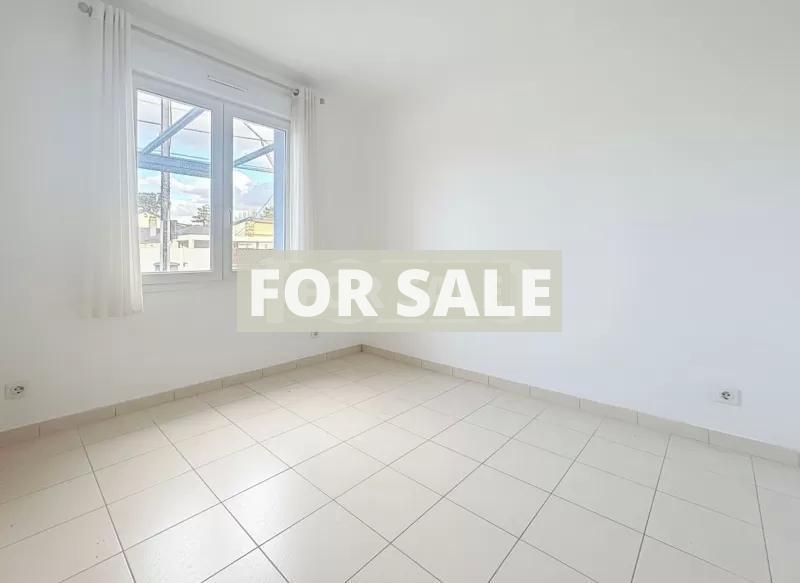 Lovely House just 100m From the Beach