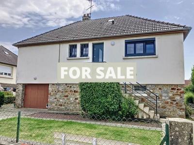 Detached House with Garden