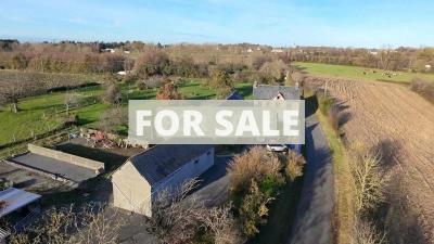 Detached House with Landscaped Garden