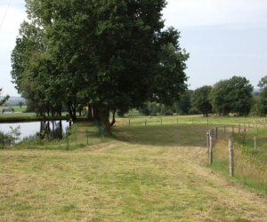 Main House with Guest Gite and Lake