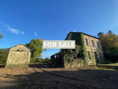 Detached House and Outbuildings by the Coast