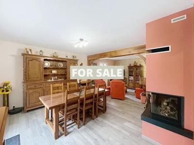 Detached House with Landscaped Garden