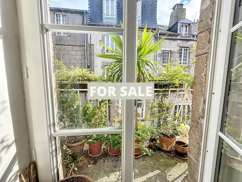 Town House in Good Order