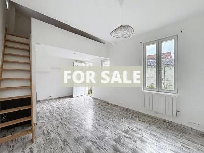 Modern House with Landscaped Garden