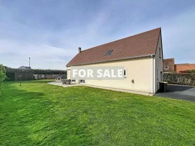 Detached House with Landscaped Garden
