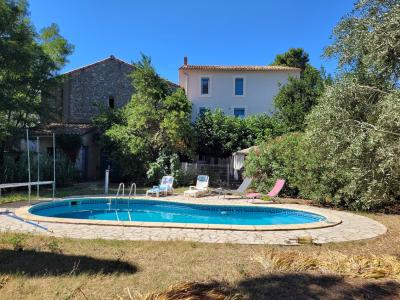 Superb Manor House With Its Former Wine Storehouse And Pool