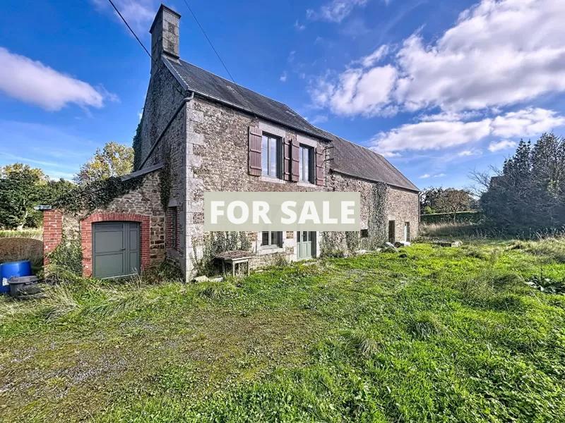 Detached Country House with Attached Barn