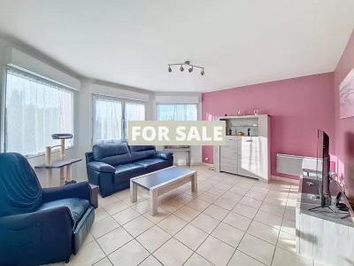 Detached House with Garden