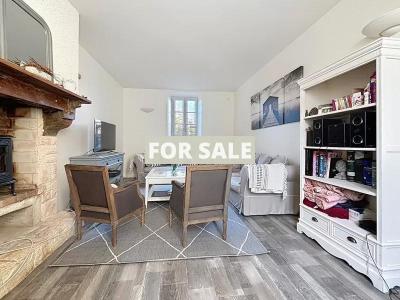 Traditional House with Garden by the Coast