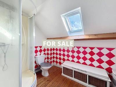 Traditional House with Garden by the Coast