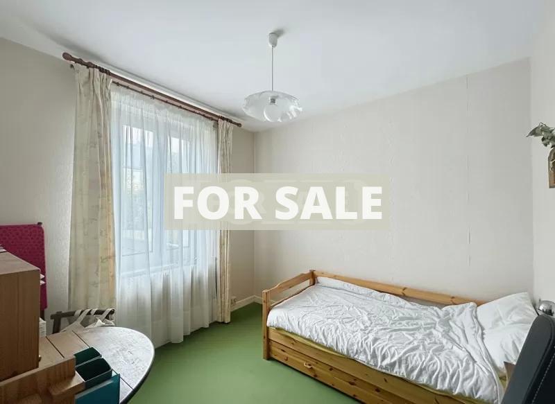 Town House in Coastal Resort Location