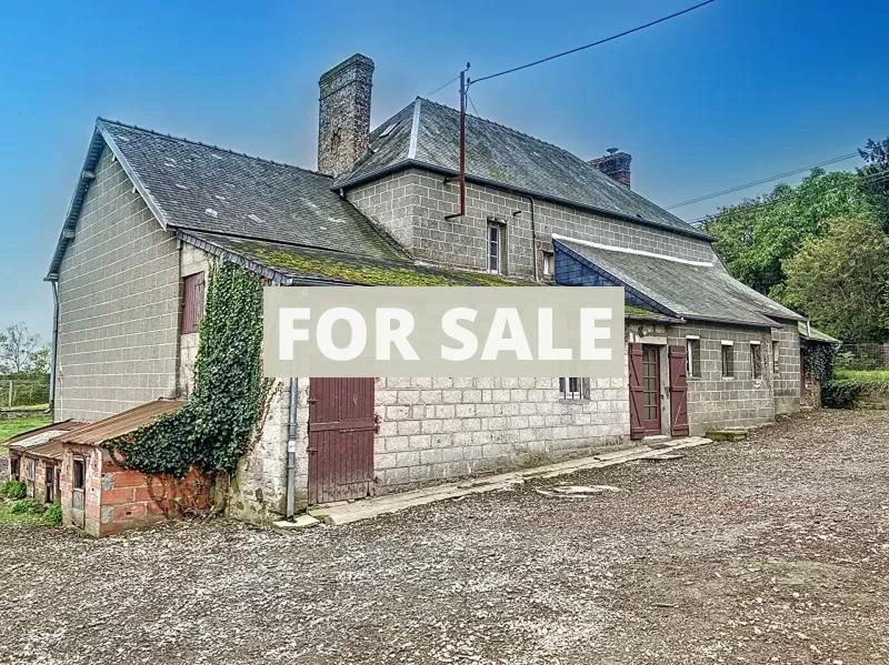 Detached Country House with Outbuilding