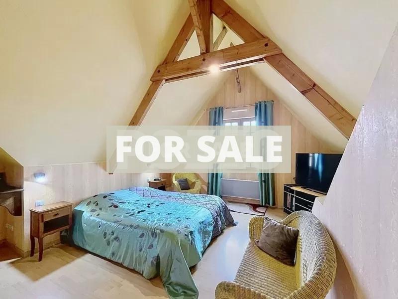 Detached House with Landscaped Garden