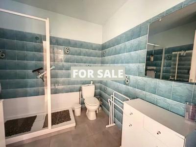 Traditional House with Garden by the Coast