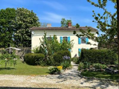 Beautiful Village House With Guest Gite